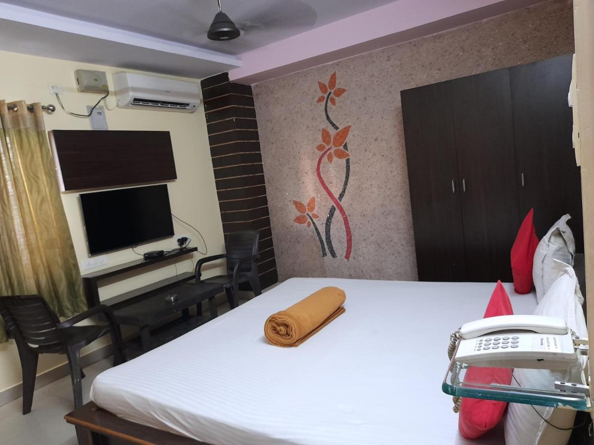 Hotel Maruthi Residency Inn L B Nagar Sururnagar Exterior photo